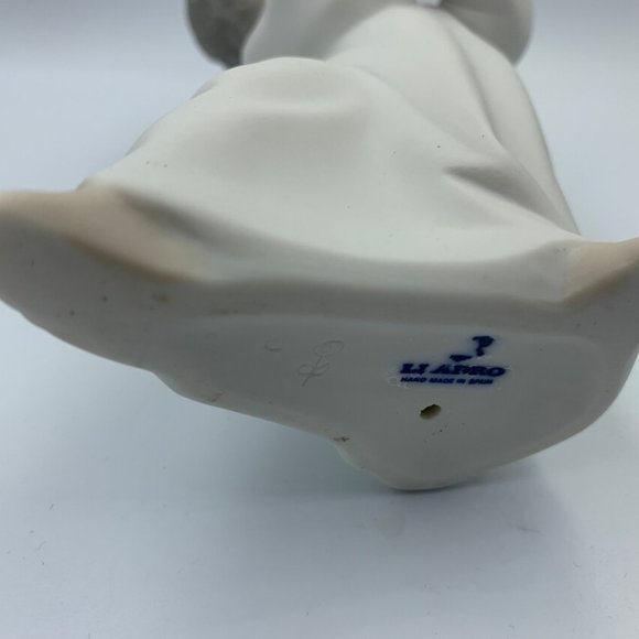 Lladro 4540 Angel with Flute Matte Finish - Picture 5 of 6